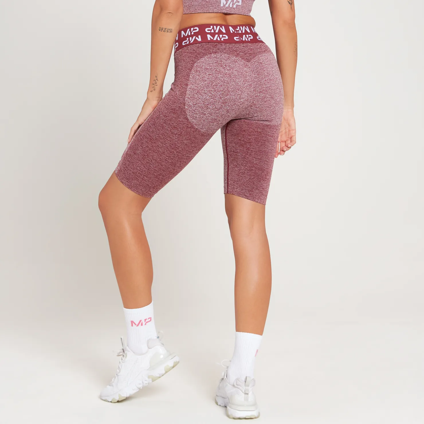 MYPROTEIN MP Curve Radlerhose für Damen*Damen Shorts