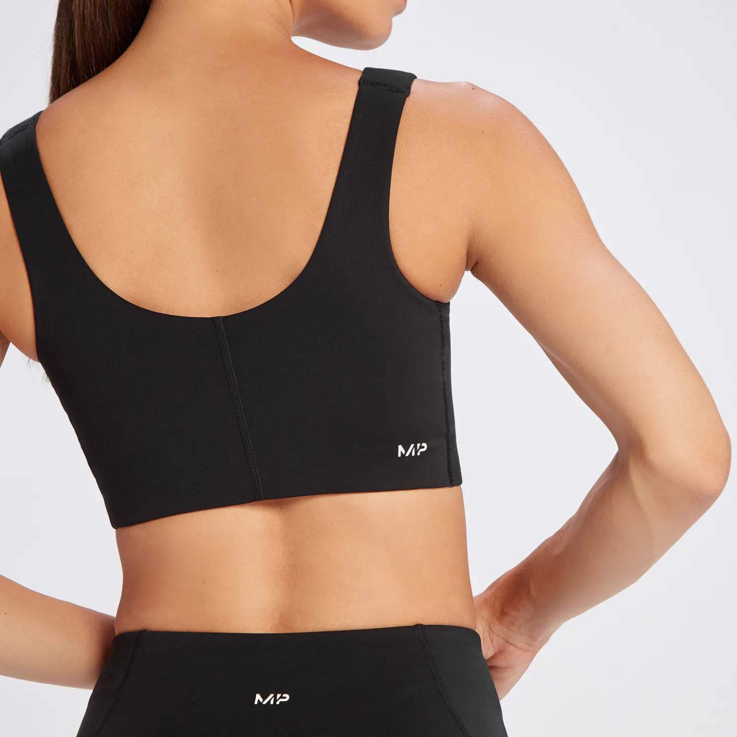 MYPROTEIN MP Damen Tempo Basics Sport-BH – Schwarz*Damen Sports Bras