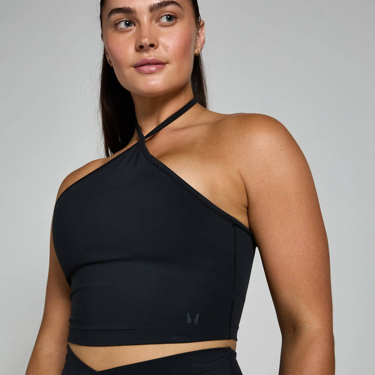 MYPROTEIN MP Damen Tempo Neckholder-Top – Schwarz*Damen Sporttops | T-Shirts & Tops