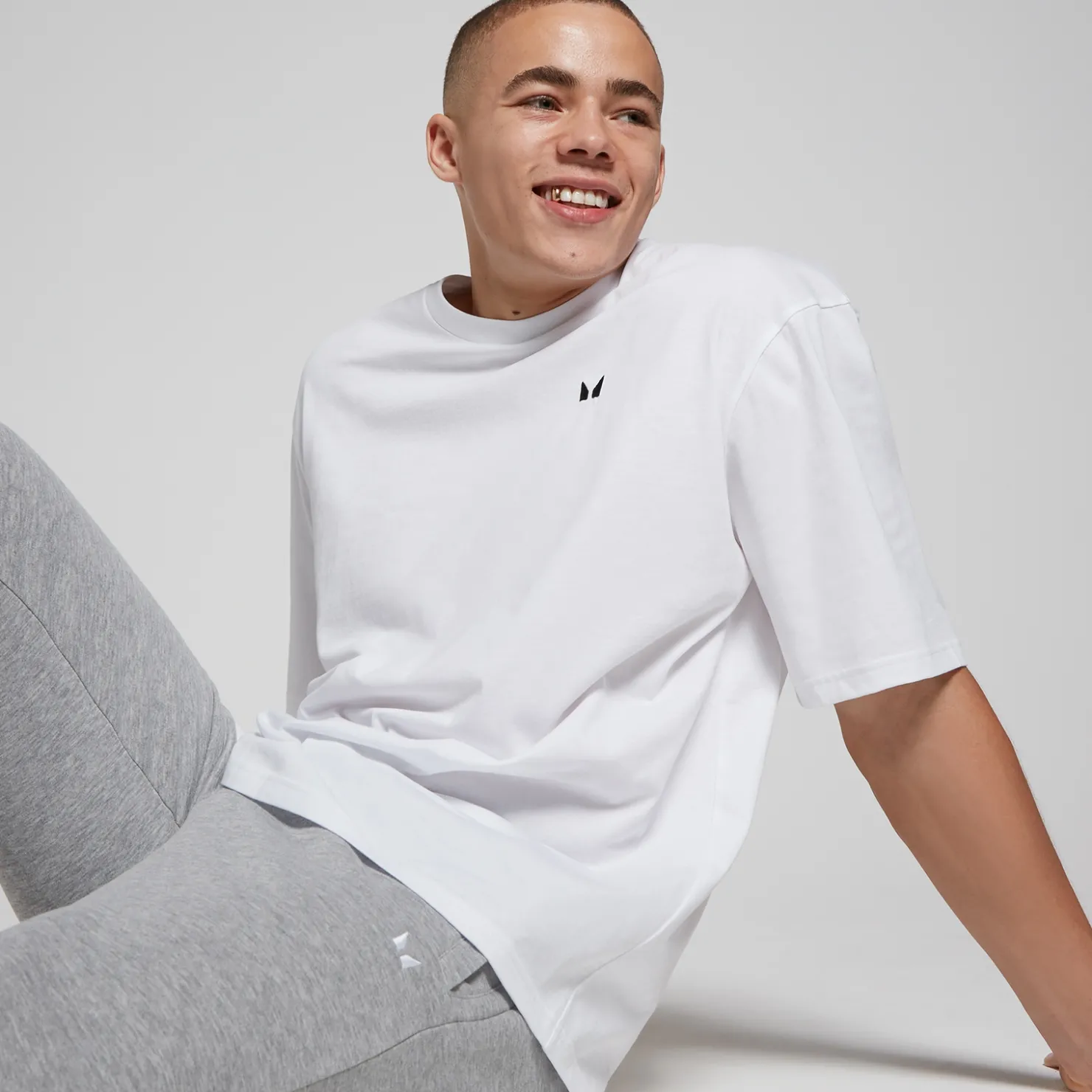 MYPROTEIN MP Herren Rest Day Oversize-T-Shirt – Weiß*Herren T-Shirts & Tops