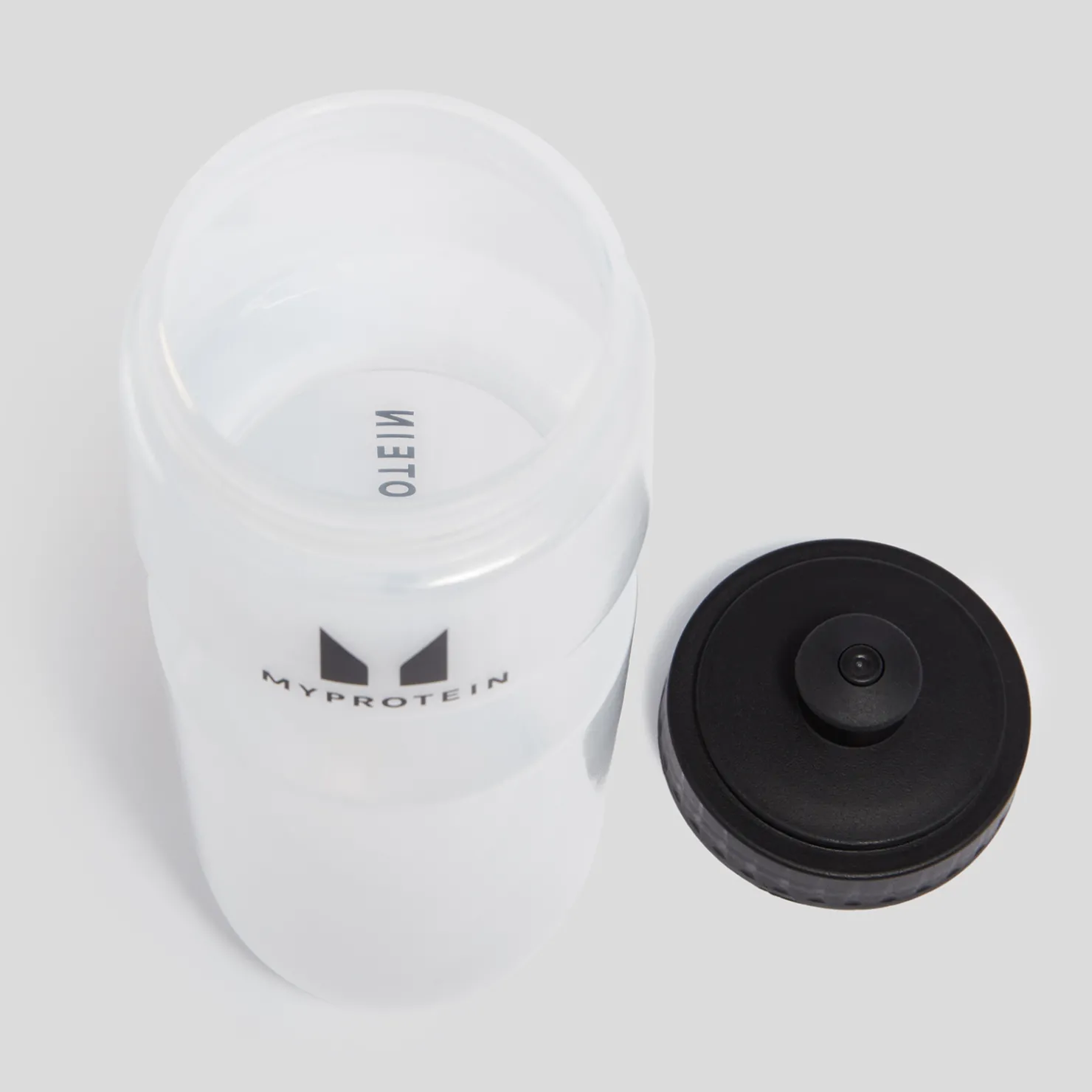 MYPROTEIN Sports Wasserflasche – Transparent/Schwarz* Flaschen & Shaker | Flaschen & Shaker